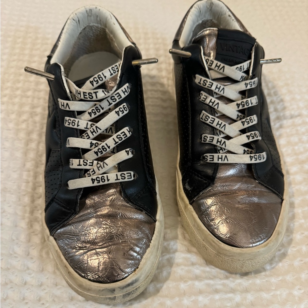 Vintage Havana Metallic Sneakers sz7